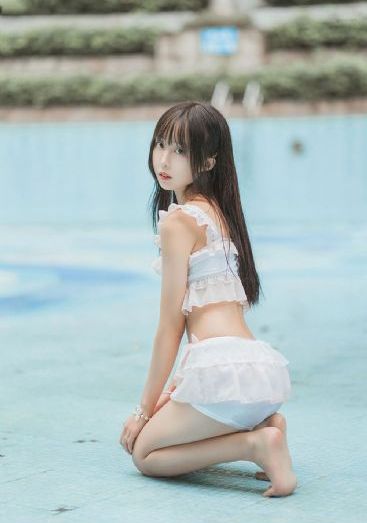 亚洲AV日韩AV一区二区人妖_国产剧在线播放观看