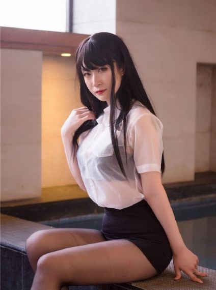 亚洲欧美卡通清纯制服小黄鸭_琪琪电影国产在线观看