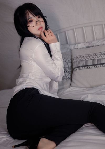 女明星被强行糟蹋小说_1080在线观看完整版