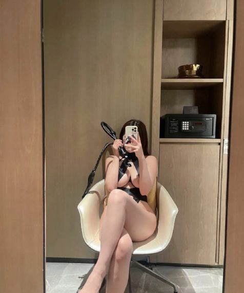摸了揉了半小时下面没感觉_HD免费观看韩国