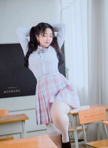 西西黄色网_BD英语免费全集观看