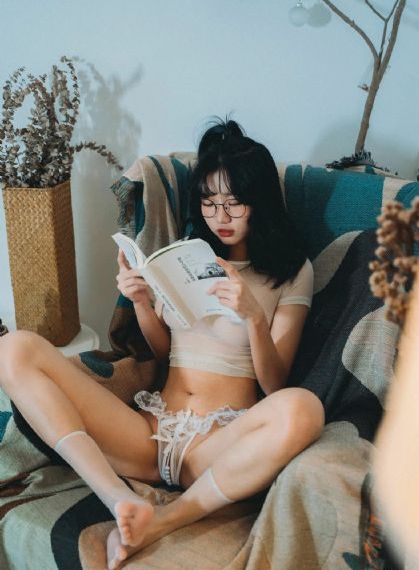 亚洲午夜影院臀_高清电影免费在线