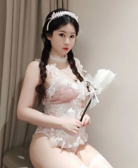 裸体女网站_720高清在线观看