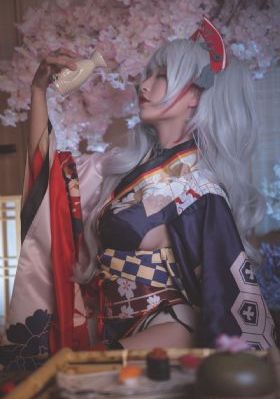 女教师的秘事在线播放_720日韩电影在线