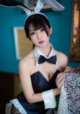 美女网色窝窝久久_720免费在线观看